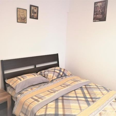 Апартаменты Studio Piata Amzei 1 Бухарест Экстерьер фото