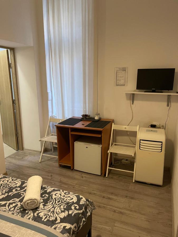 Апартаменты Studio Piata Amzei 1 Бухарест Экстерьер фото